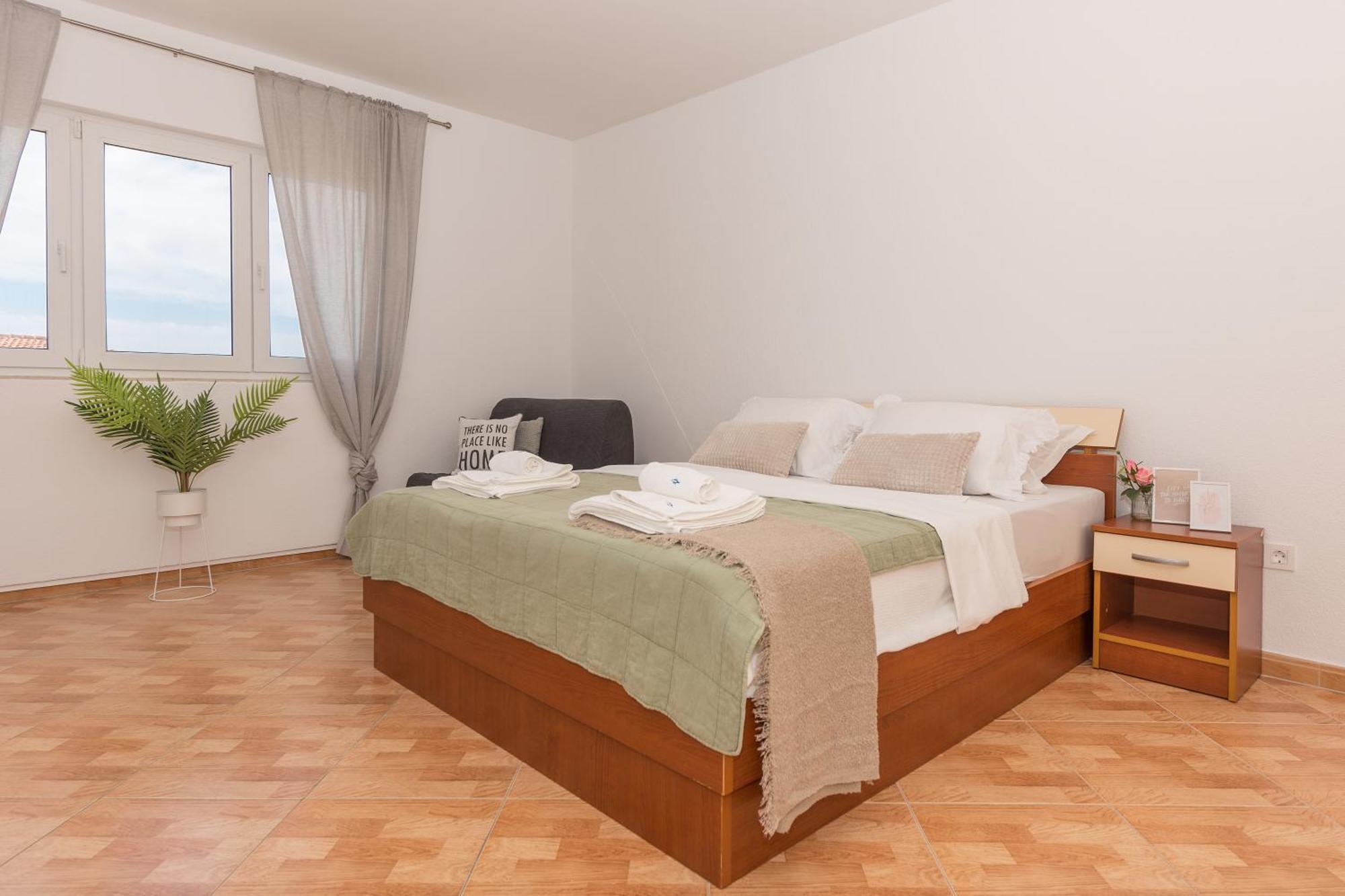 Vila Marina Sea&City View Makarska Zimmer foto