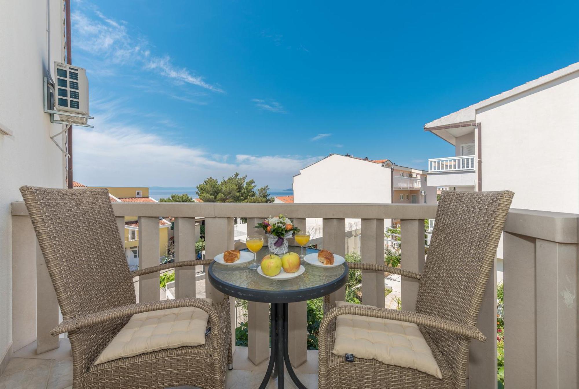 Vila Marina Sea&City View Makarska Zimmer foto