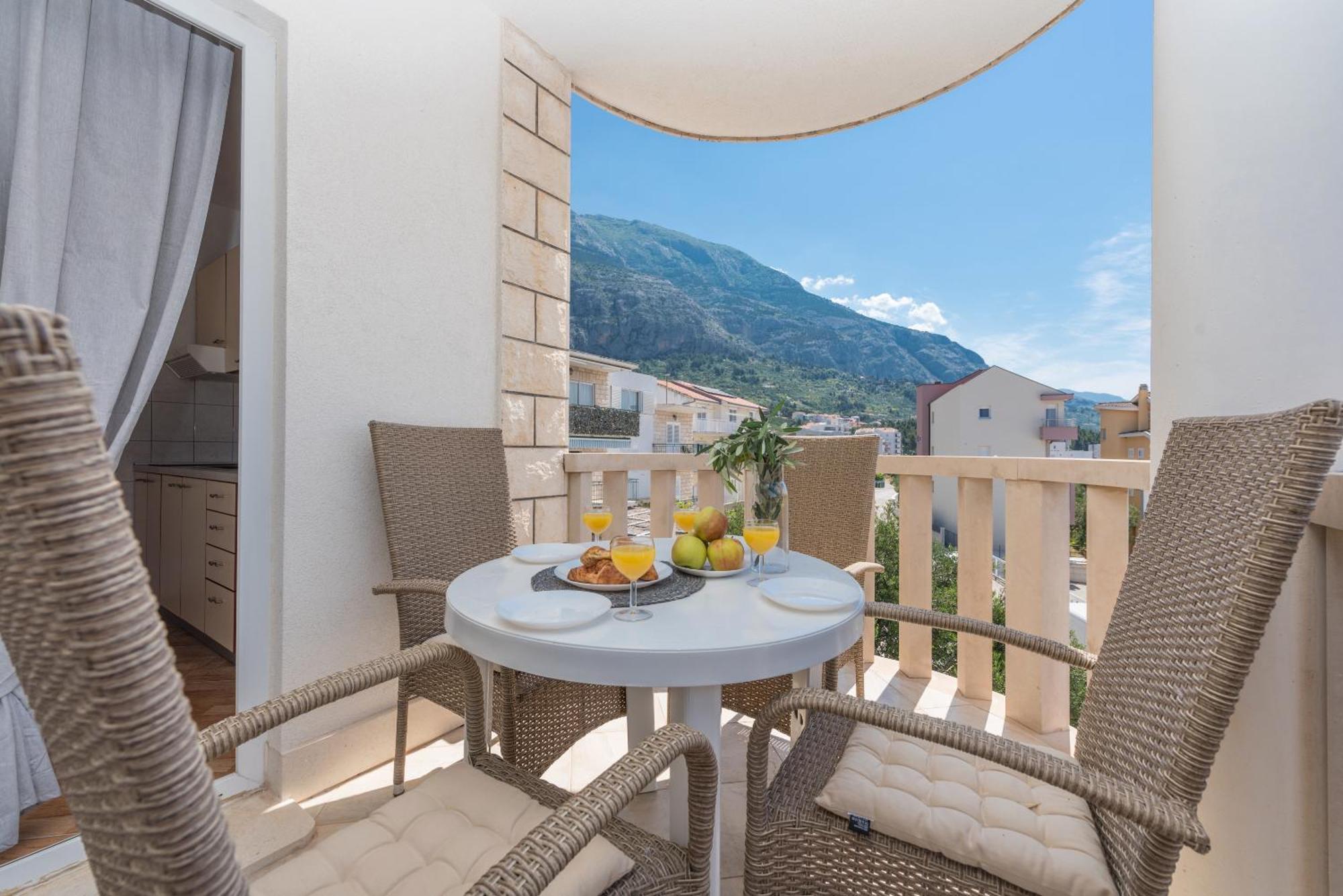 Vila Marina Sea&City View Makarska Zimmer foto