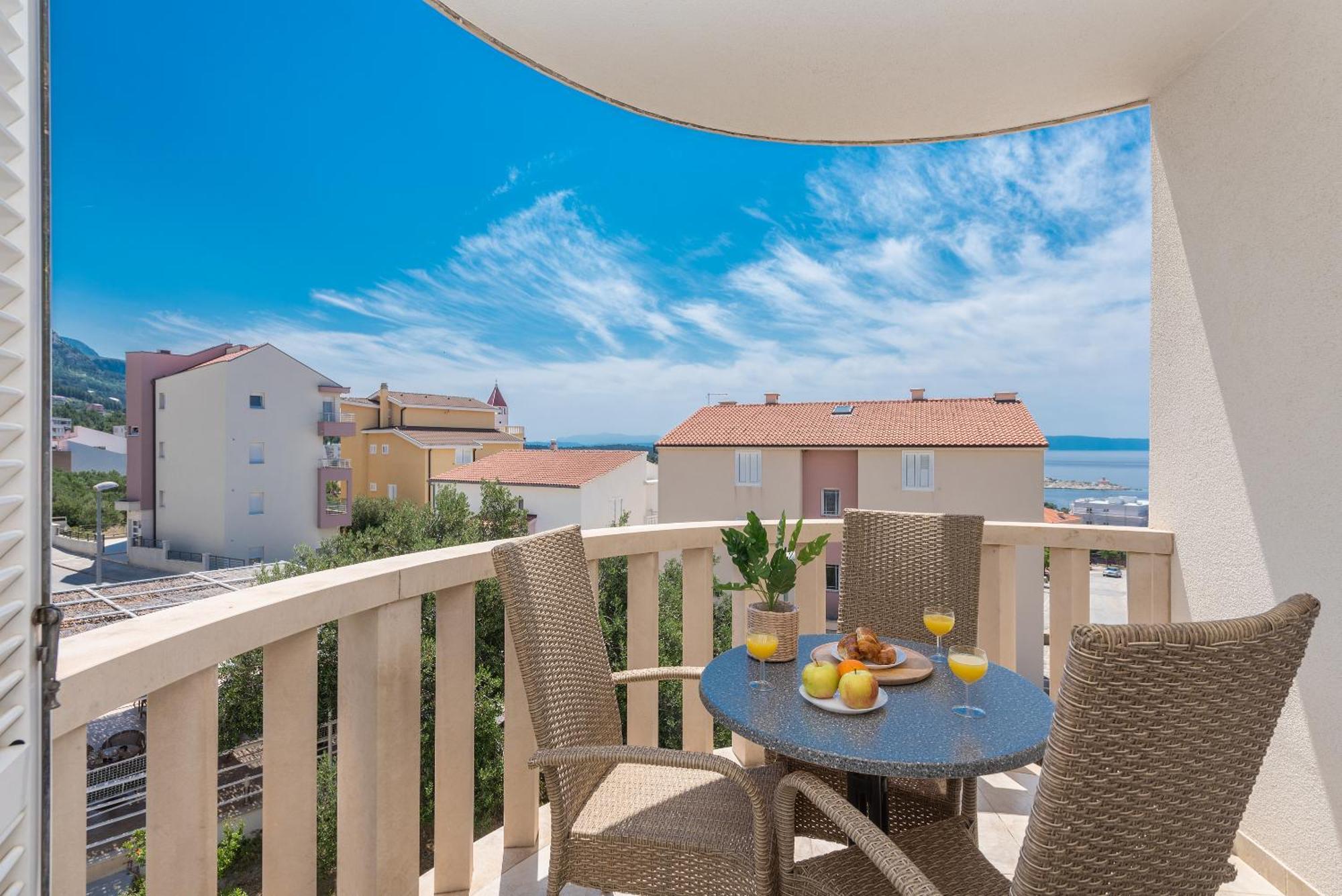 Vila Marina Sea&City View Makarska Zimmer foto
